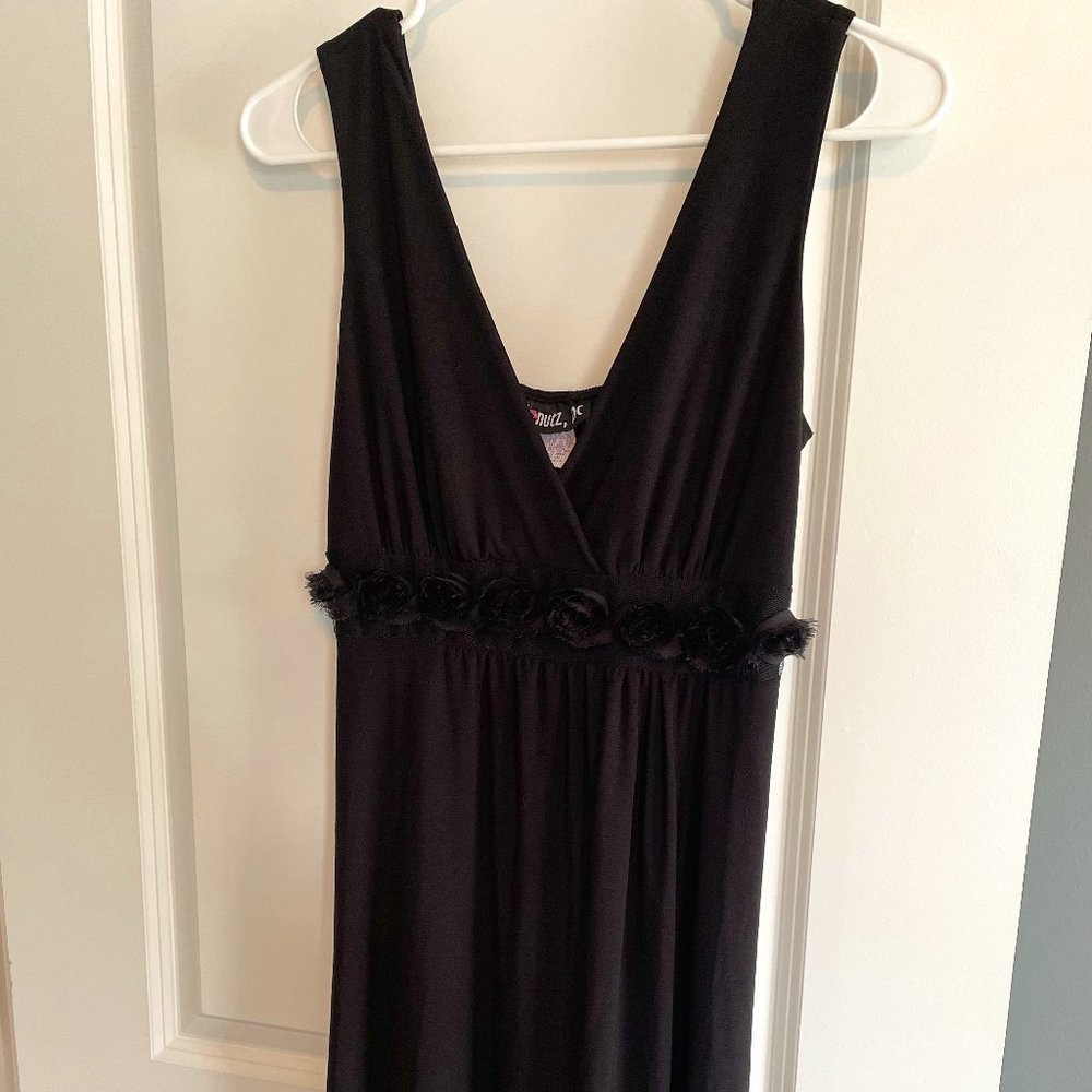 Donutz Inc Black Rose Accent Maxi Dress